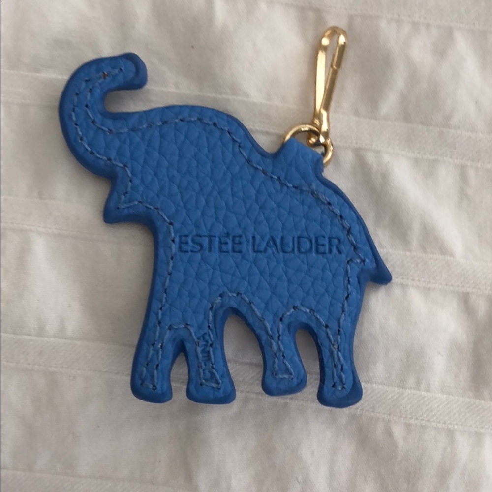 Estée Lauder key chain
